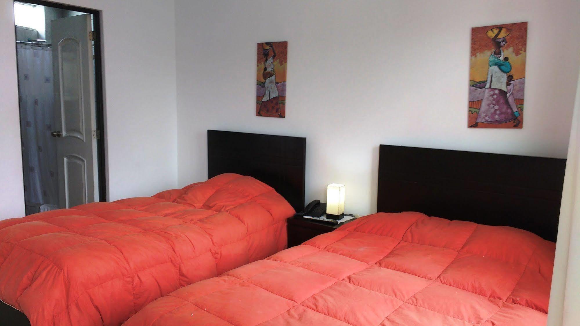 Residencial Carlos リマ エクステリア 写真