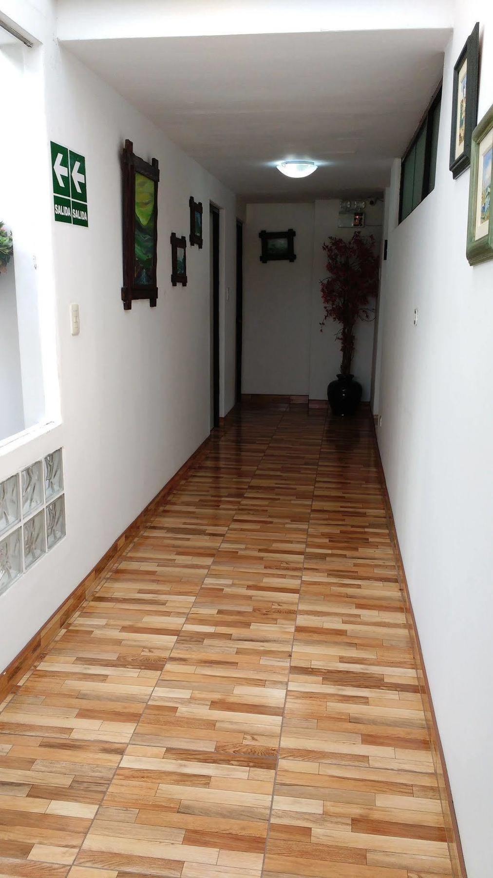 Residencial Carlos リマ エクステリア 写真